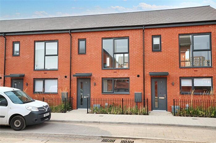 3 Bedroom Terraced House To Rent In Pingle Wharf Approach, Leicester, Leicestershire, LE3