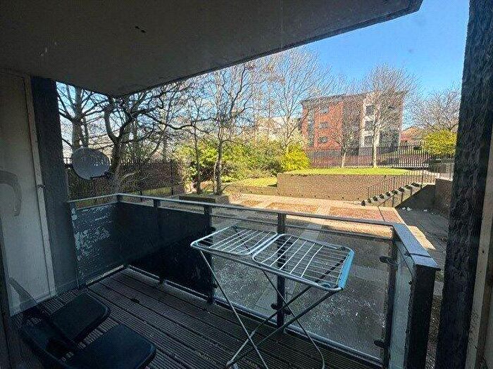 2 Bedroom Apartment To Rent In Jason Street, Liverpool, Merseyside, L5