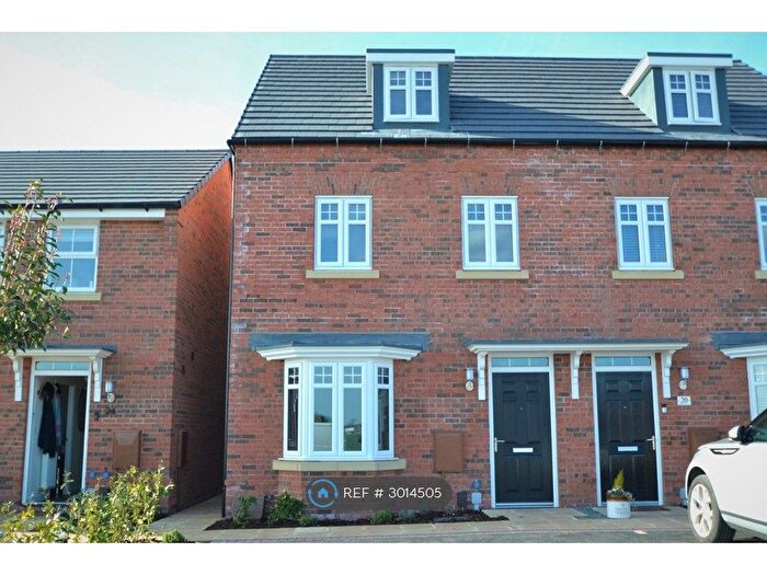 3 Bedroom Semi-Detached House To Rent In Dogwood Drive, Market Harborough, LE16