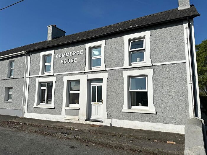 4 Bedroom Property For Sale In Highmead Terrace, Llanybydder, SA40