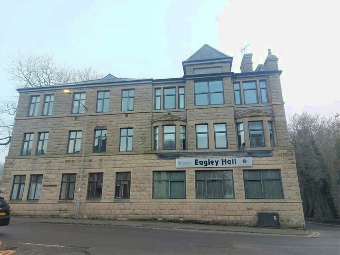 2 Bedroom Flat To Rent In Spencers Wood, Bromley Cross, Bolton, BL7