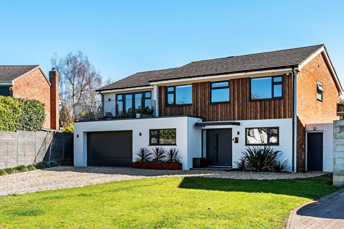 5 Bedroom Detached House For Sale In Priors Mead, Bookham, KT23