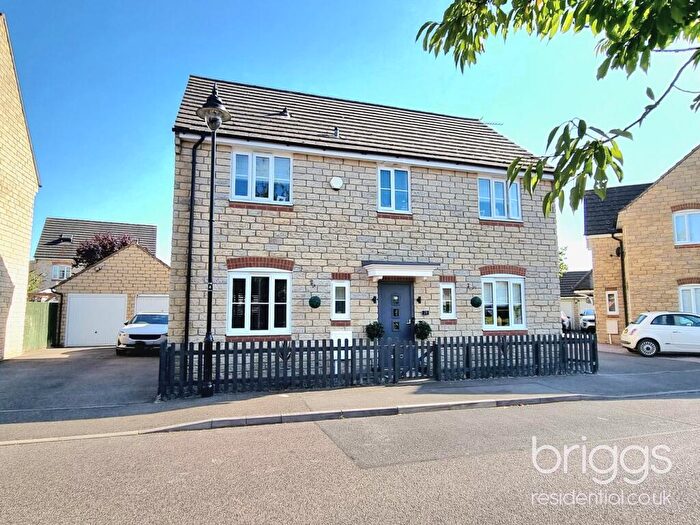 4 Bedroom Detached House For Sale In Buttercup Drive, Bourne, PE10