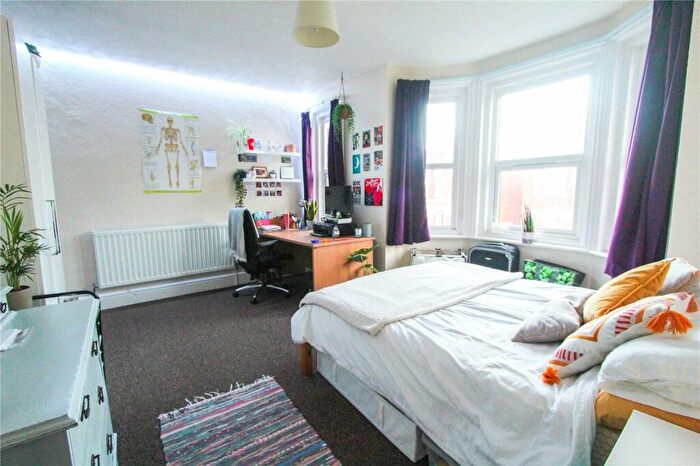 5 Bedroom Terraced House To Rent In Newcombe Road, Southampton, Hampshire, SO15
