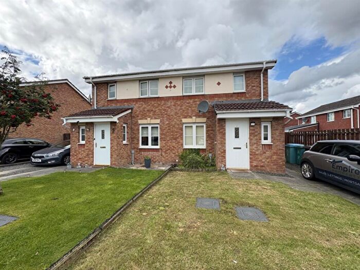 2 Bedroom Semi-Detached House To Rent In Connell Grove, Wishaw, ML2