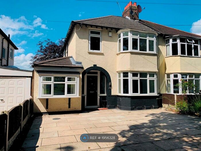 3 Bedroom Semi-Detached House To Rent In Childwall Road, Liverpool, L15
