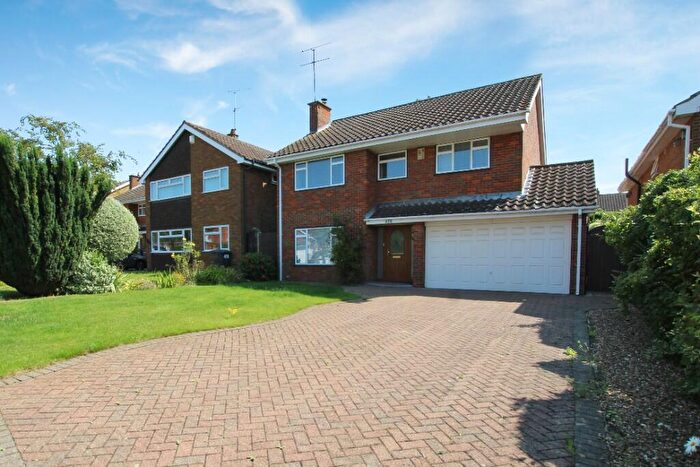 4 Bedroom Detached House To Rent In Old Bedford Road, Luton, Bedfordshire, LU2