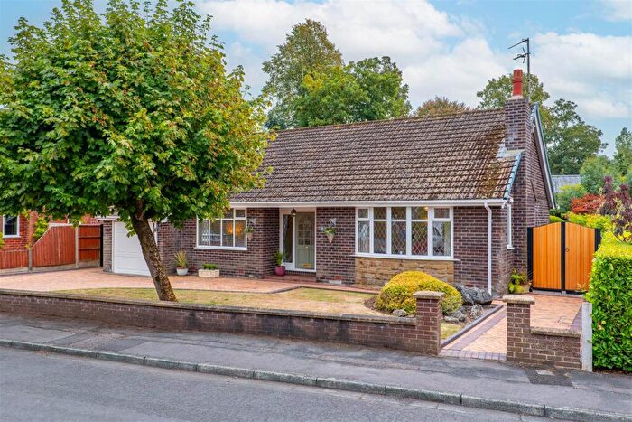 4 Bedroom Detached Bungalow For Sale In Woodlands Way, Longton, Preston, PR4