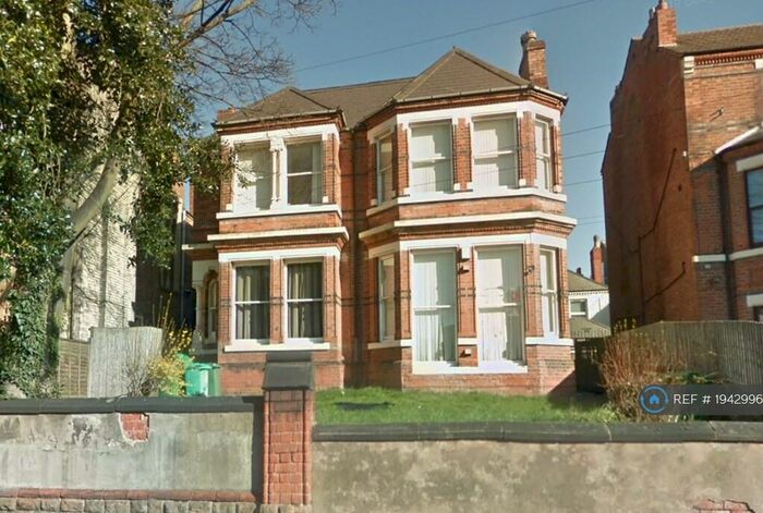 7 Bedroom Flat To Rent In Burns Street, Nottingham, NG7