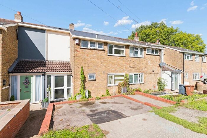 3 Bedroom Terraced House For Sale In Valley Way, Stevenage, SG2