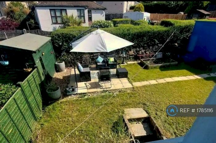 3 Bedroom Terraced House To Rent In Yeadon, Yeadon, LS19