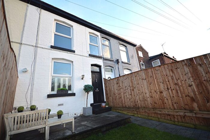 2 Bedroom Terraced House For Sale In Norris Bank Terrace, Stockport, SK4