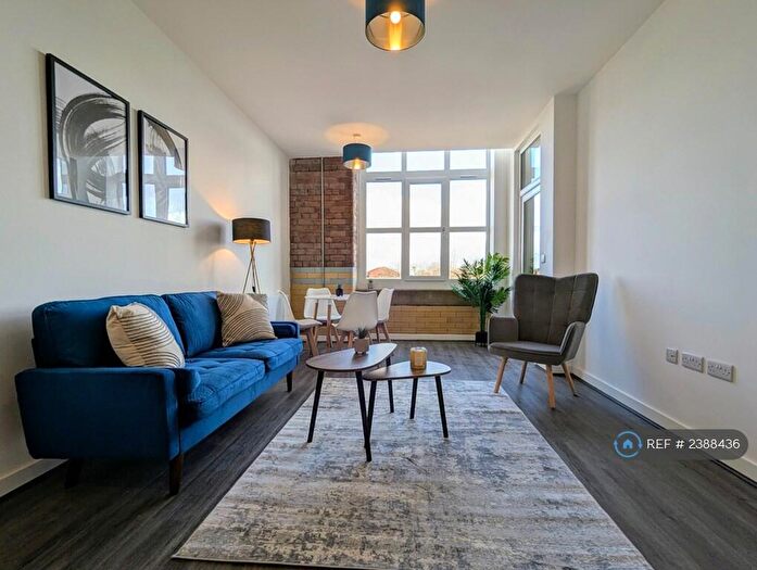 1 Bedroom Flat To Rent In Cotton Gardens, Bolton, BL1