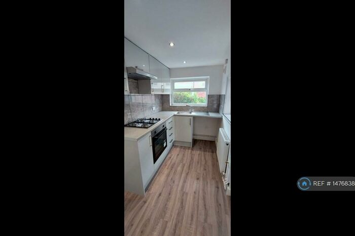 2 Bedroom Terraced House To Rent In Manchester Road, Worsley, Manchester, M28