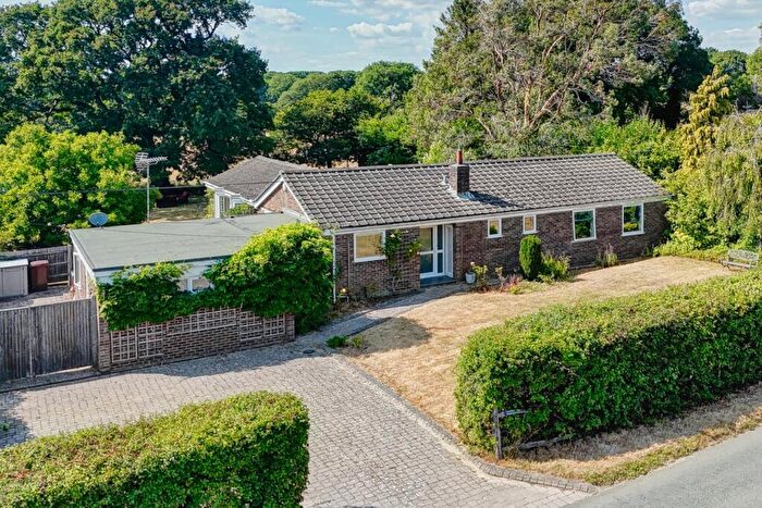 5 Bedroom Detached Bungalow For Sale In Caneheath, Arlington, Polegate, BN26