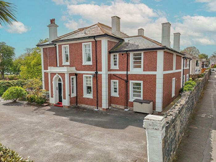 2 Bedroom Flat For Sale In Palermo Road, Babbacombe, Torquay, TQ1