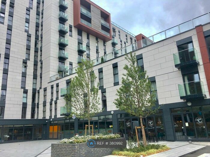 2 Bedroom Flat To Rent In Beaumont Court, Southend-On-Sea, SS2