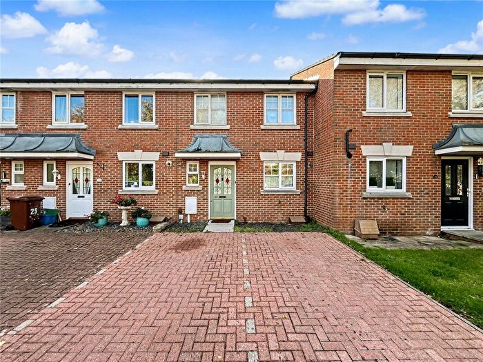 3 Bedroom Terraced House For Sale In Cobham Rise, Gillingham, Kent, ME7
