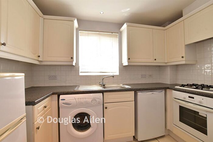 2 Bedroom Flat For Sale In Nightingale Crescent, Harold Wood, Essex, RM3