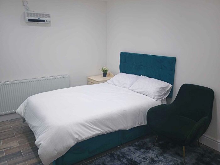 Studio To Rent In Walsall Street, Wednesbury, WS10