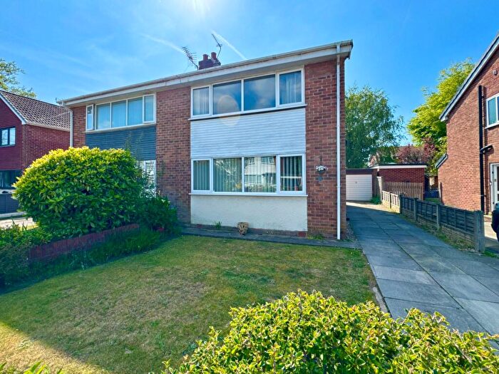 3 Bedroom Semi-Detached House For Sale In Norris Way, Formby, Liverpool, L37