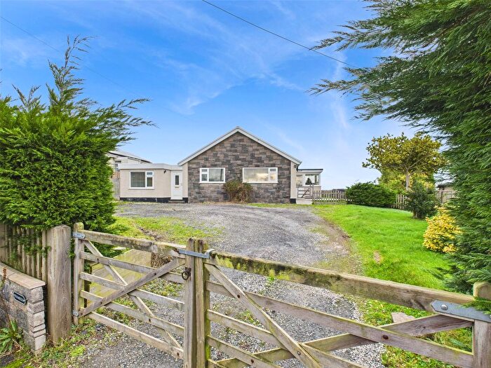 3 Bedroom Bungalow For Sale In Chilsworthy, Holsworthy, Devon, EX22