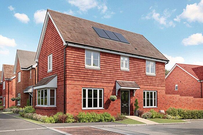 3 Bedroom Detached House For Sale In Brox Road, Ottershaw, Chertsey, Surrey, KT16