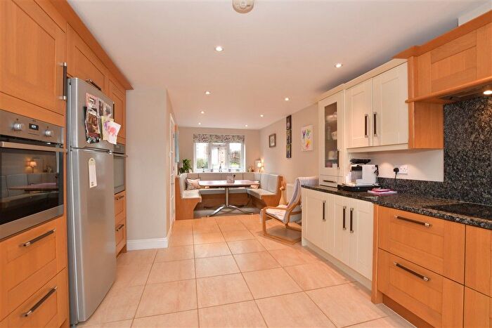 5 Bedroom Semi-Detached House For Sale In Alderwood Drive, Abridge, Essex, RM4