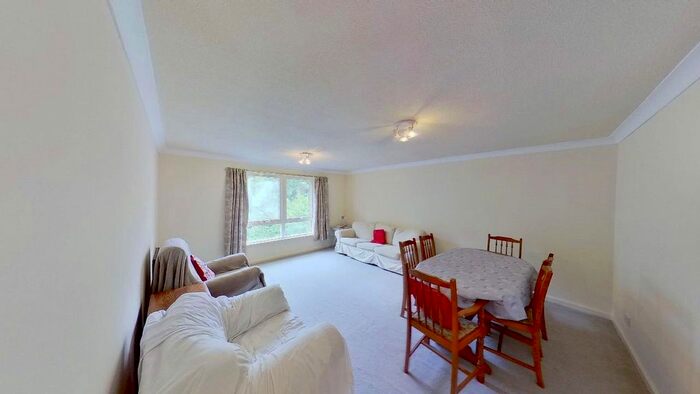 3 Bedroom Flat To Rent In Sunbury Place, Edinburgh, Midlothian, EH4