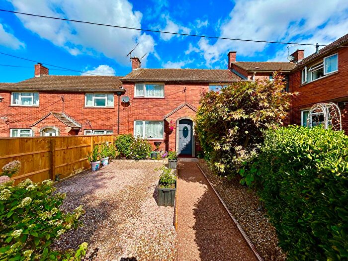 3 Bedroom Terraced House For Sale In St. Michaels Hill, Clyst Honiton, Exeter, EX5
