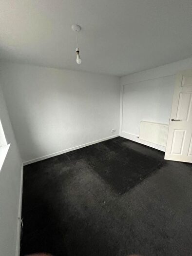 1 Bedroom Flat To Rent In Tannahill Drive, Glasgow, G74