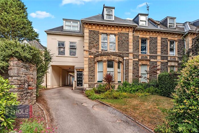 2 Bedroom Parking To Rent In All Saints Road, Clifton, Bristol, BS8