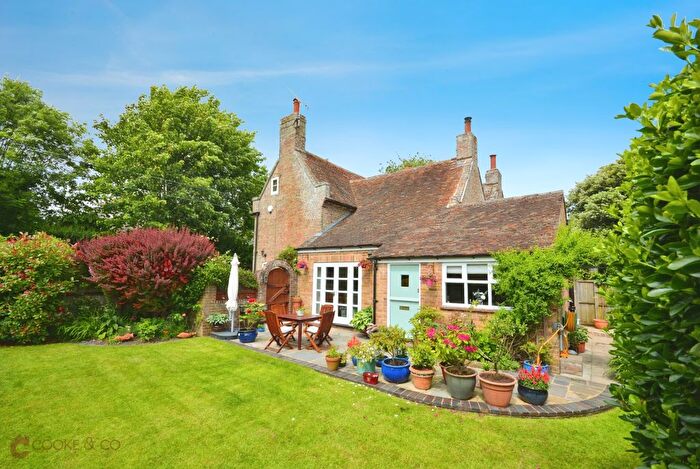 3 Bedroom Semi-Detached House For Sale In Way Hill, Minster, Kent, CT12