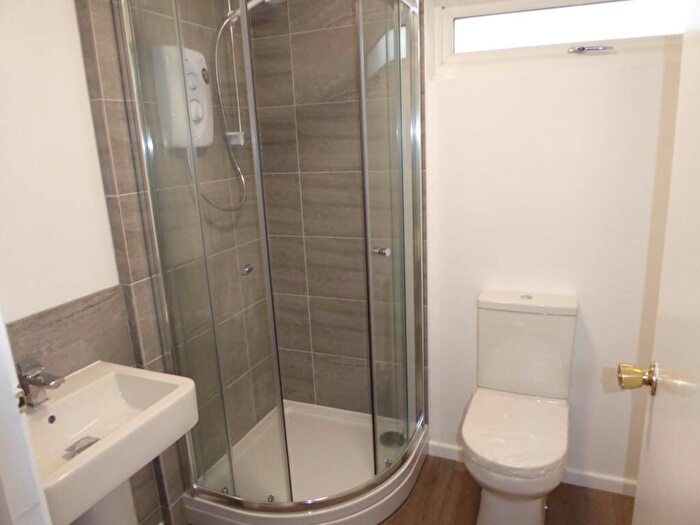 5 Bedroom House To Rent In Thoday Street, Cambridge, CB1