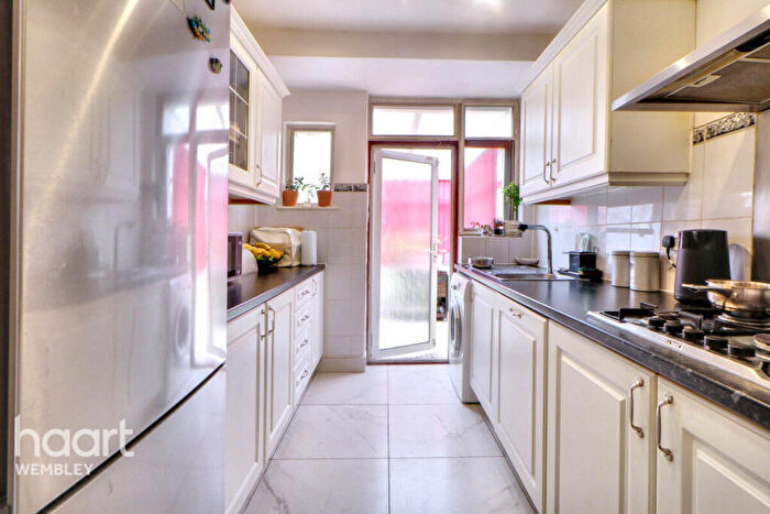 4 Bedroom Semi Detached House For Sale In Off Ealing Road, HA0