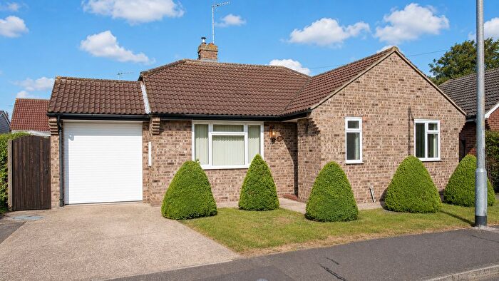 2 Bedroom Detached Bungalow For Sale In Rosemary Crescent, Tiptree, CO5