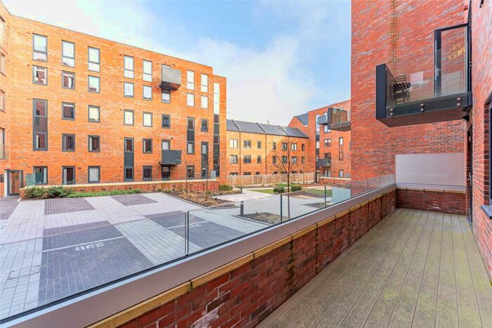 2 Bedroom Apartment To Rent In Camden House, Pope Street, Birmingham, B1