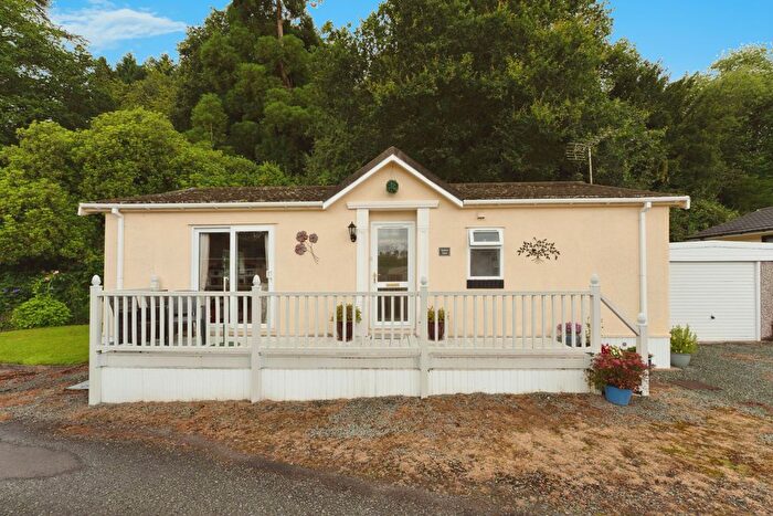 2 Bedroom Mobile/park Home For Sale In Norton Manor Park, Presteigne, LD8