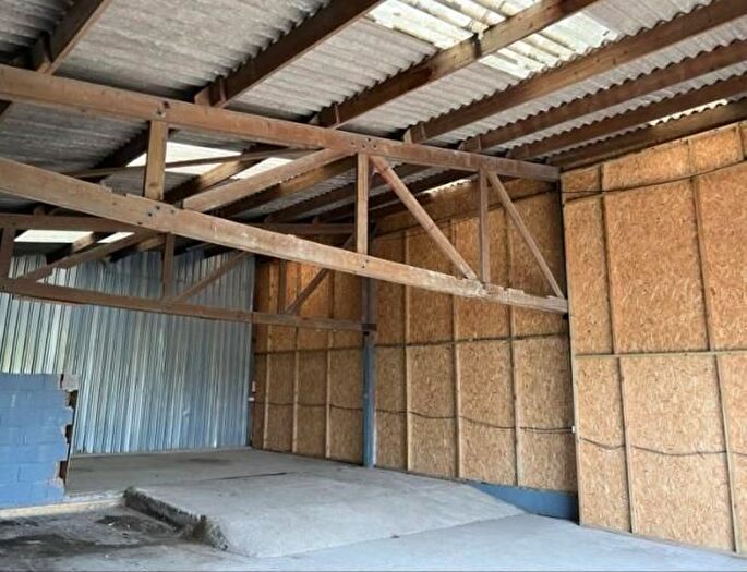 Warehouse To Rent In Ginns Road, Buntingford, SG9