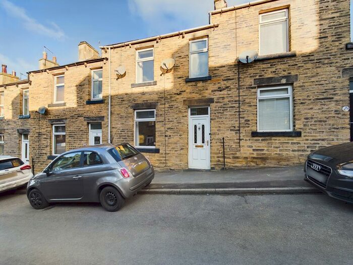 2 Bedroom Terraced House To Rent In Rowland Street, Skipton, BD23