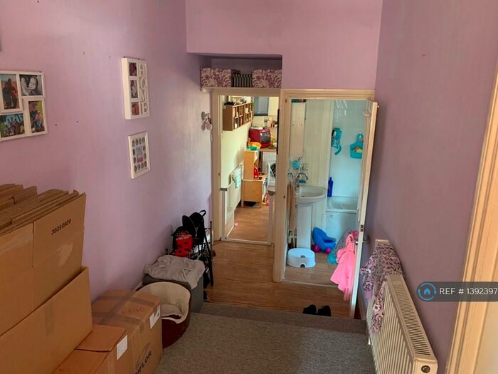 2 Bedroom Flat To Rent In Christchurch Road, Bournemouth, BH7