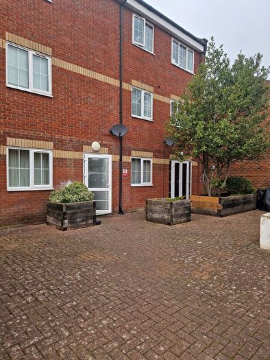 1 Bedroom Flat To Rent In Princess Street, Luton, LU1