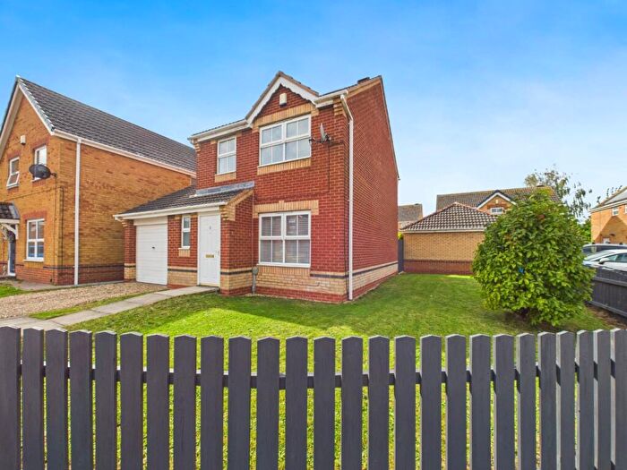 3 Bedroom Detached House For Sale In Charnwood Close, Kingswood, Hull, East Riding Of Yorkshire, HU7