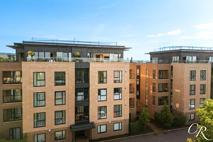 2 Bedroom Flat For Sale In Lansdown Road, Harris Court, GL51