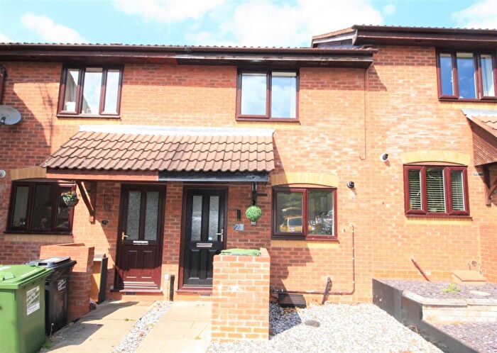 2 Bedroom Terraced House To Rent In Ashmores Close, Redditch, B97