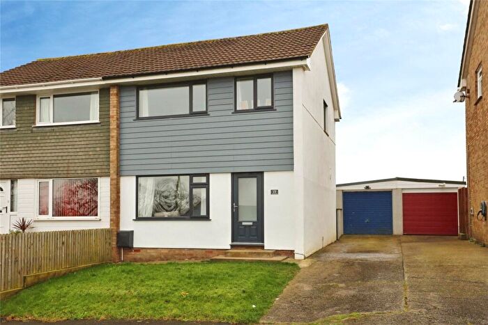 3 Bedroom Semi Detached House For Sale In Hillcrest Road, Bideford, Devon, EX39