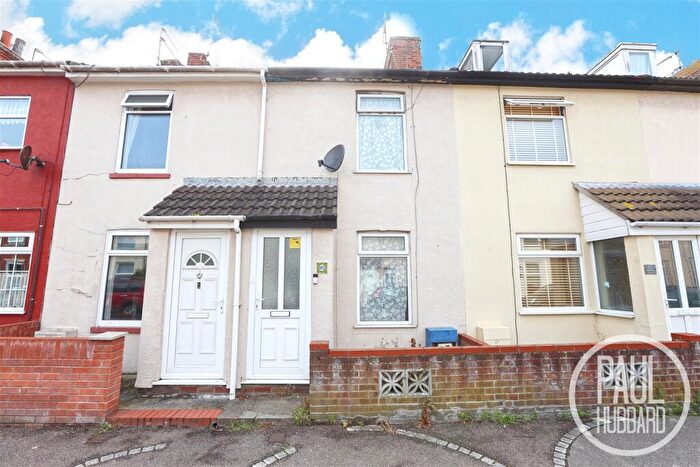 3 Bedroom Terraced House For Sale In Cambridge Road, Lowestoft, NR32