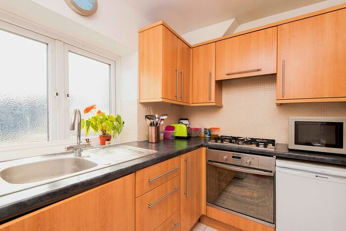 1 Bedroom Flat To Rent In All Saints Road, London, SW19