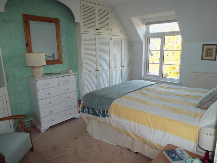 4 Bedroom Detached House For Sale In Southgate Road, Southgate, Swansea, SA3
