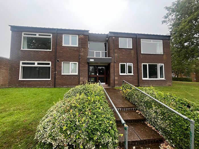 2 Bedroom Flat To Rent In Lakeside Walk, Birmingham, B23